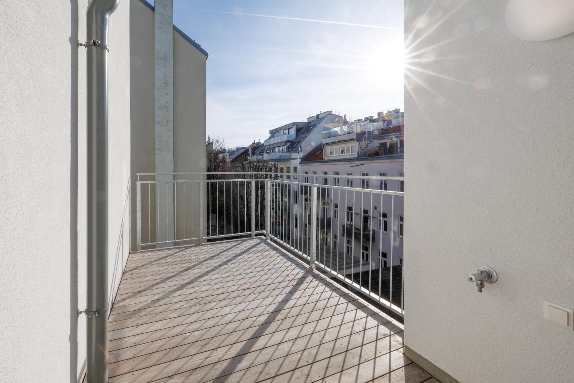 Symphony Apartments 38 - Modern Loft With Terrace And Grill In Central Location Wien Exteriör bild