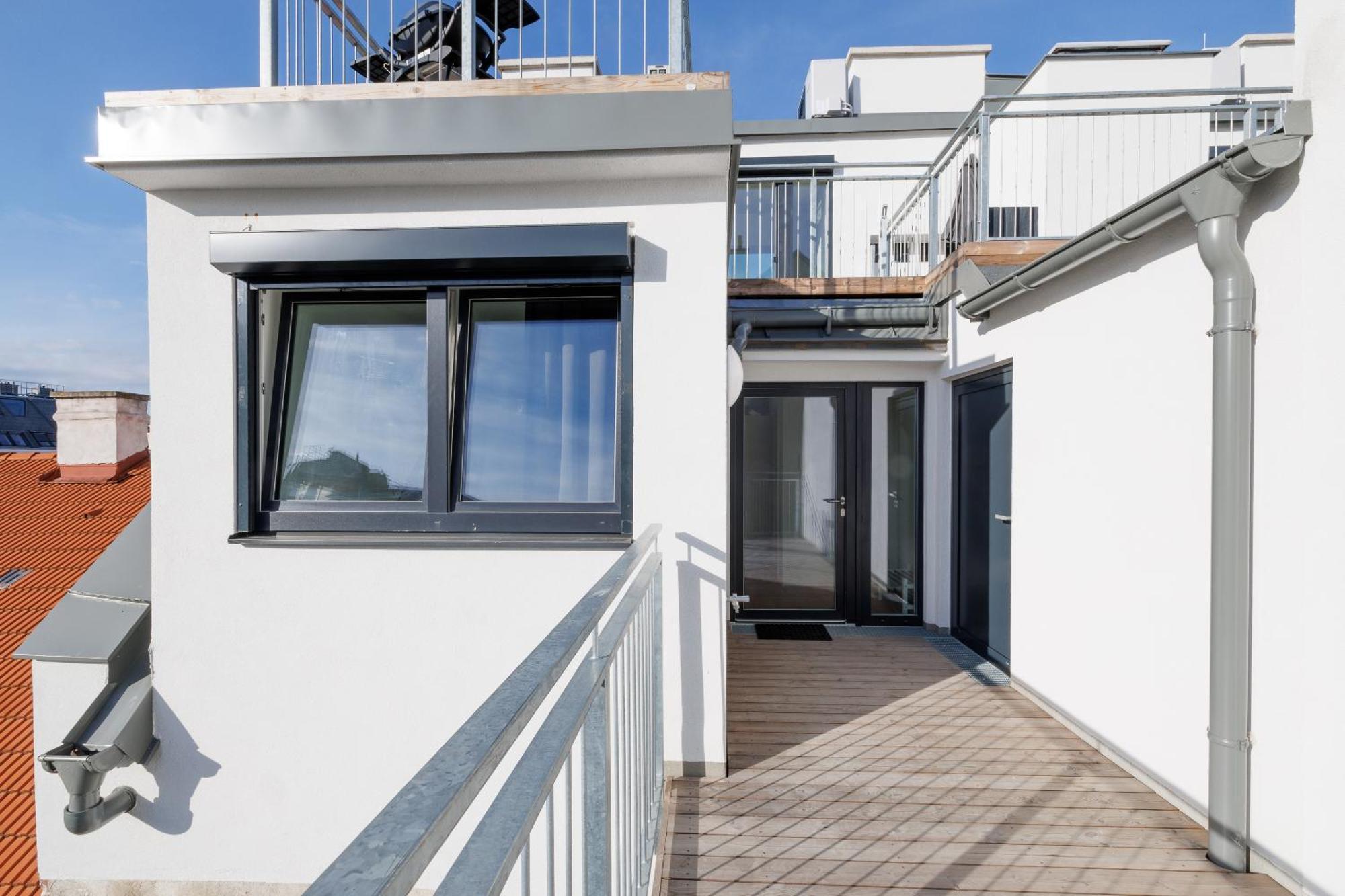 Symphony Apartments 38 - Modern Loft With Terrace And Grill In Central Location Wien Exteriör bild